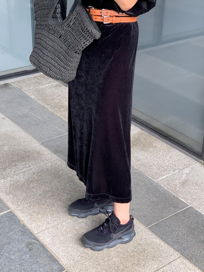 [HER&SHE 2025AW] Velvet Cozy Long Skirt