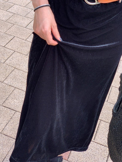 [HER&SHE 2025AW] Velvet Cozy Long Skirt