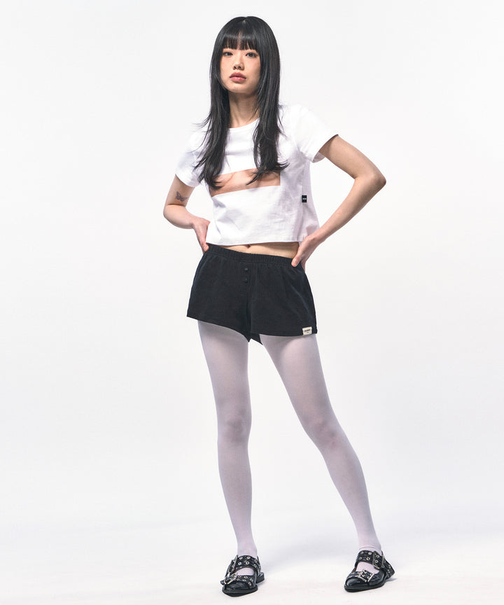 【C Wear シーウエア】FAKE UNDER BOOB CROP T-SHIRT