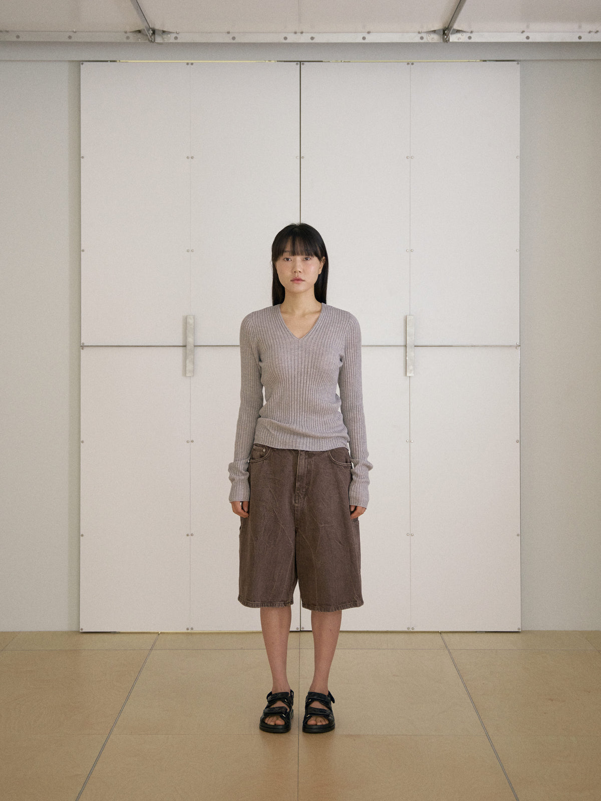 Double V-neck Rib Pullover - Gray 12