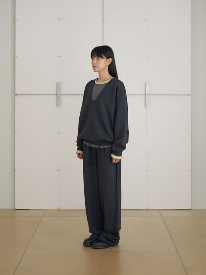 MARAN Raw Edge Sweatshirt - Charcoal 商品画像13/19