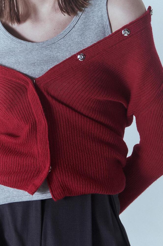[MORE THAN YESTERDAY]Snap Button Ribbed Knit