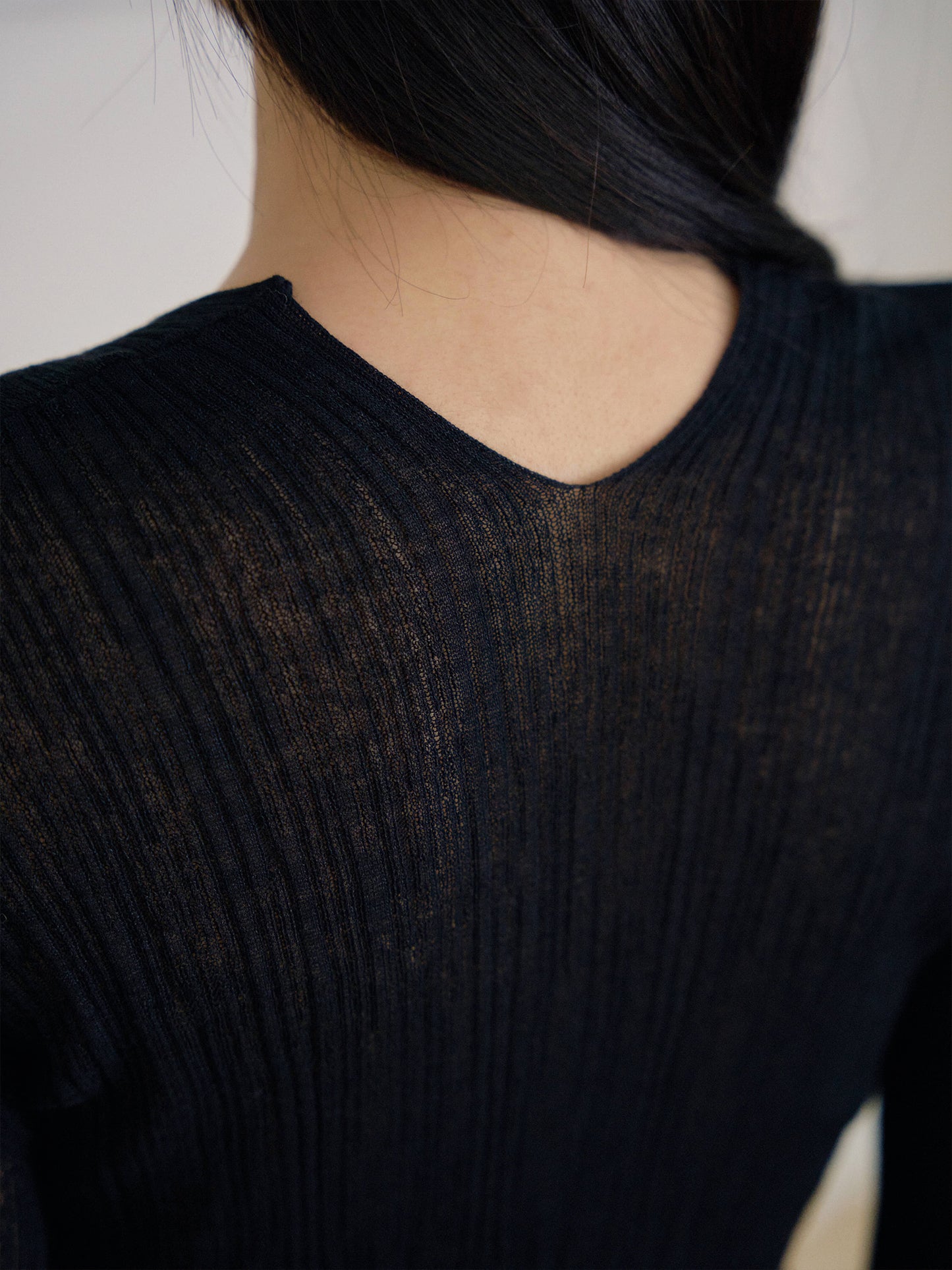 Multi Rib V-neck Pullover - Black