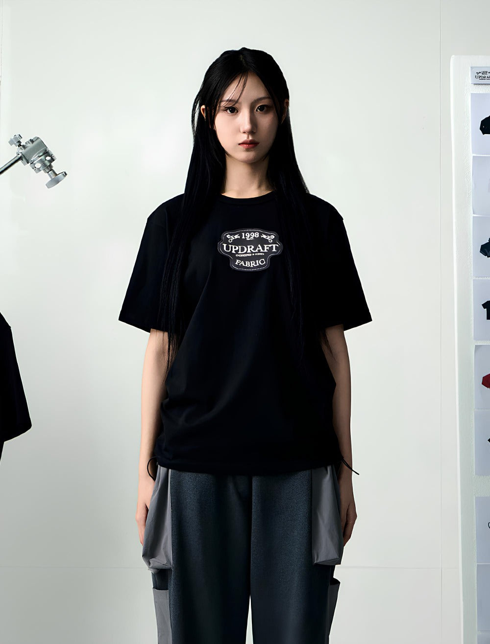 APPLIQUE COTTON UNISEX T-SHIRT -BLACK