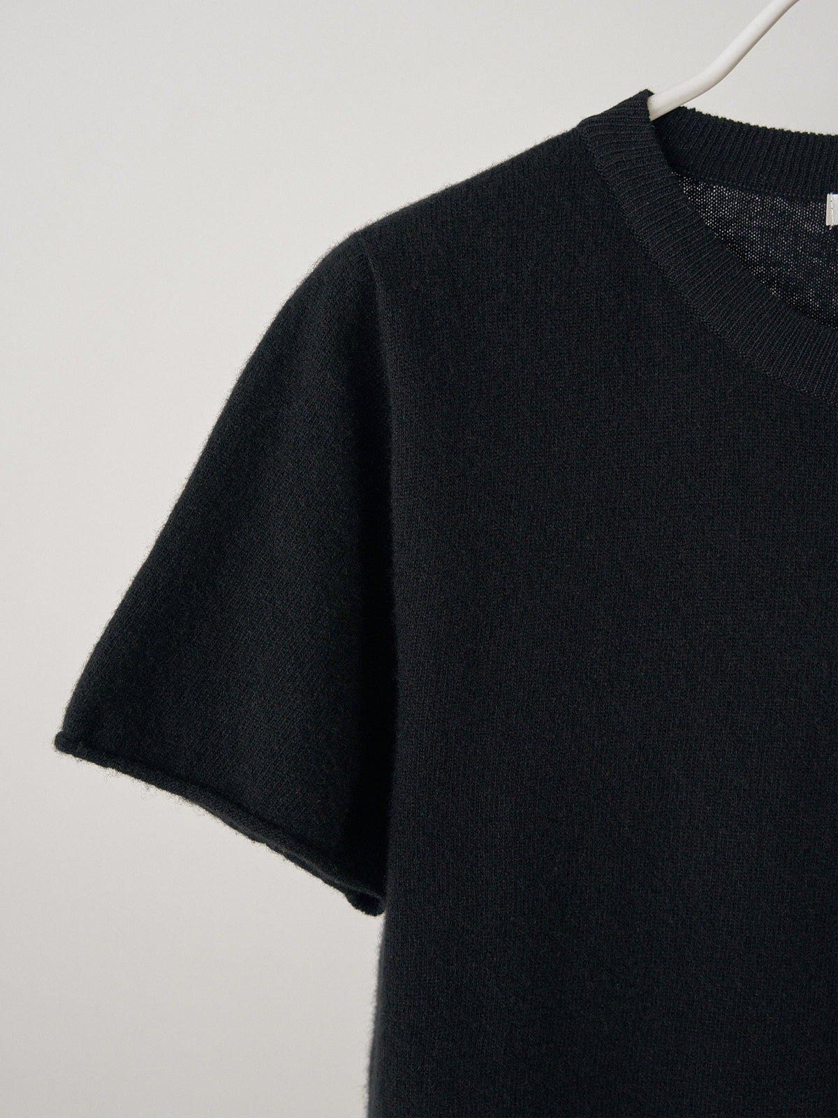 MARAN Cutoff Short Sleeve Pullover - Black 商品画像17/19