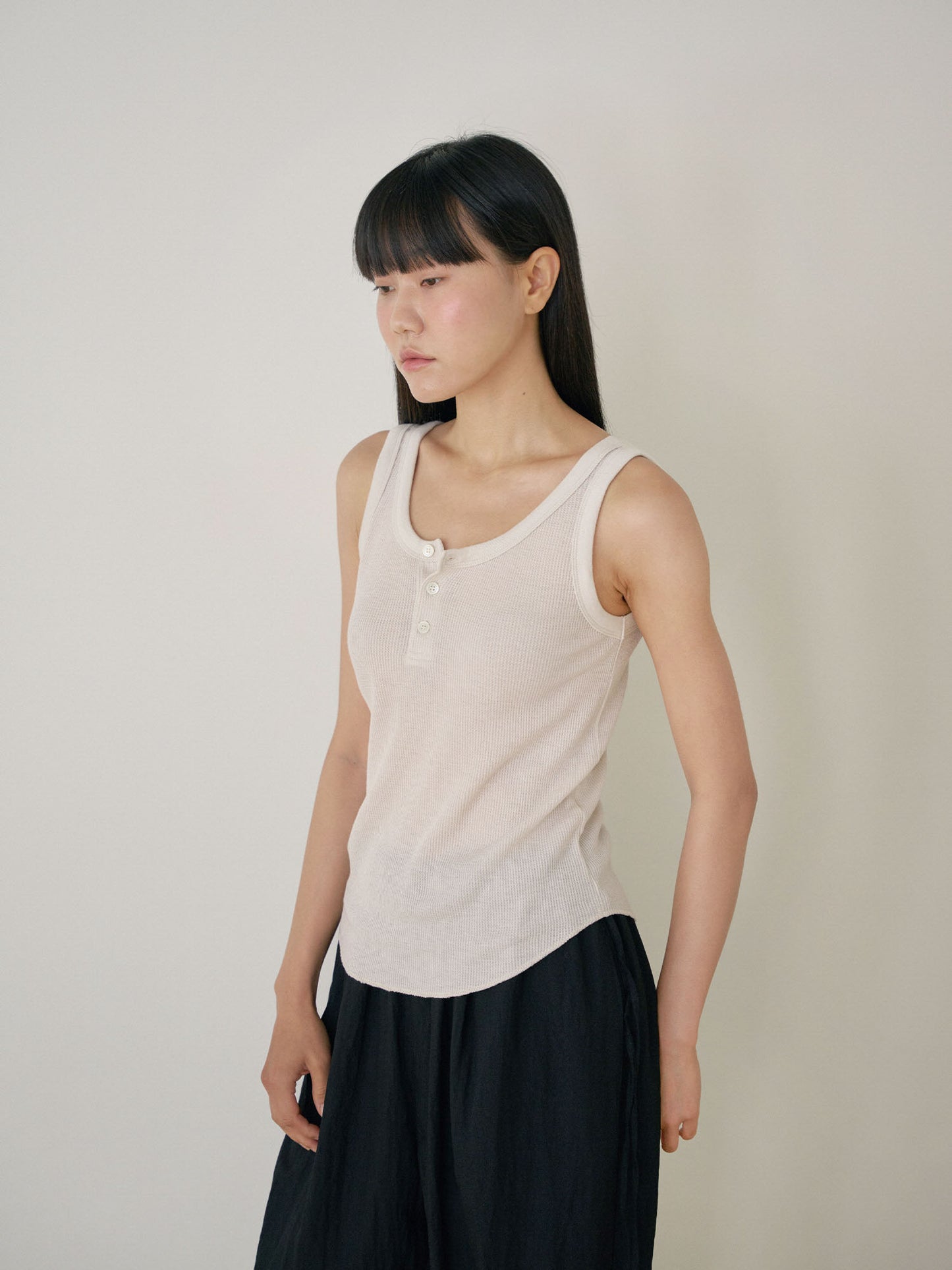 Waffle Button Sleeveless - Beige