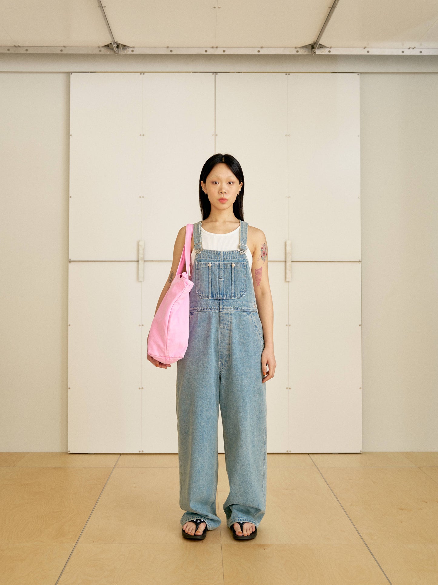 Pigment Lettering Shoulder Bag - Pink
