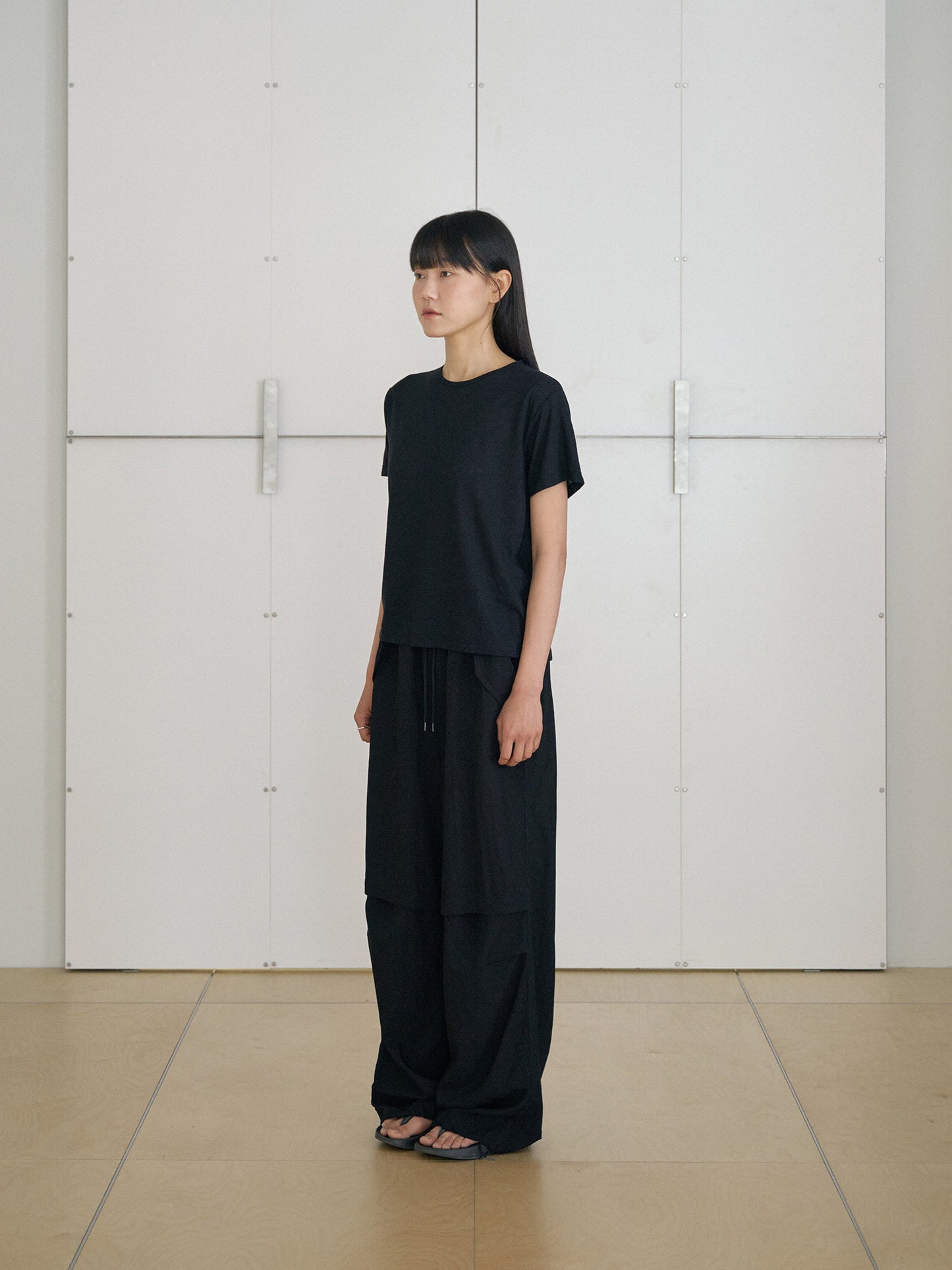 Linen Basic Short Sleeve - Black