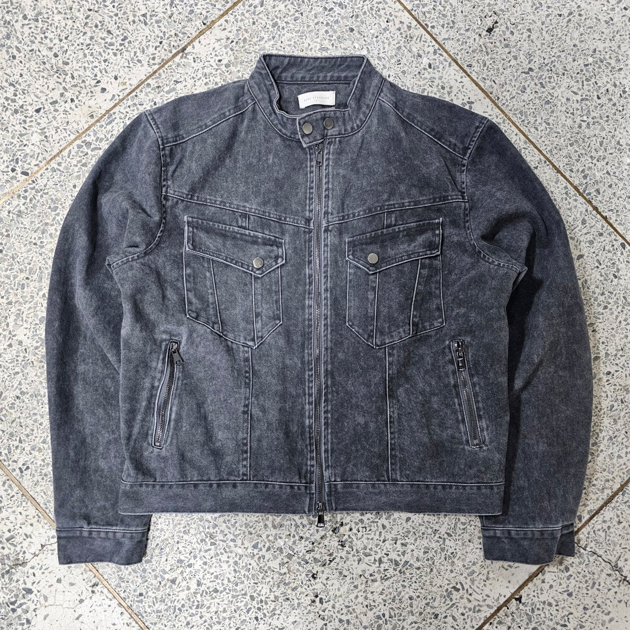 CHARCOAL flat