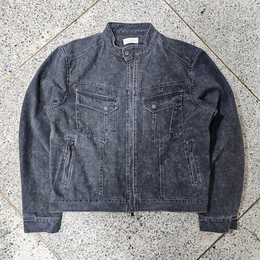 CHARCOAL flat