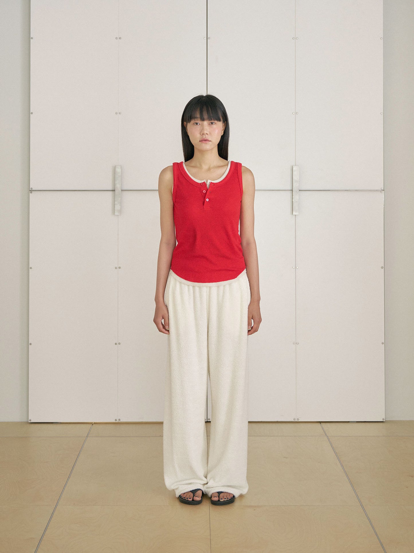 Waffle Button Sleeveless - Red