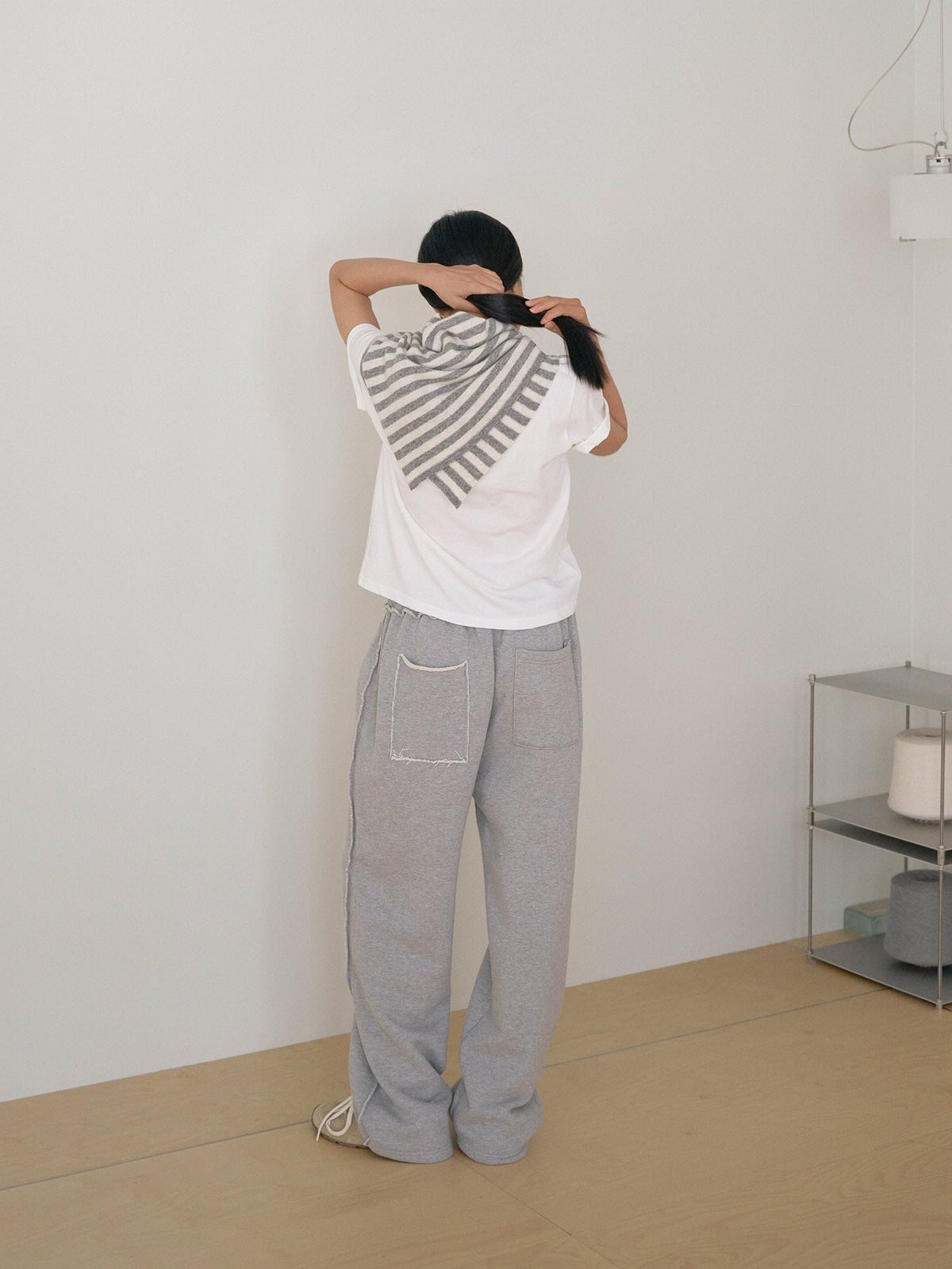 MARAN Stripe Square Scarf - Gray 商品画像15/19