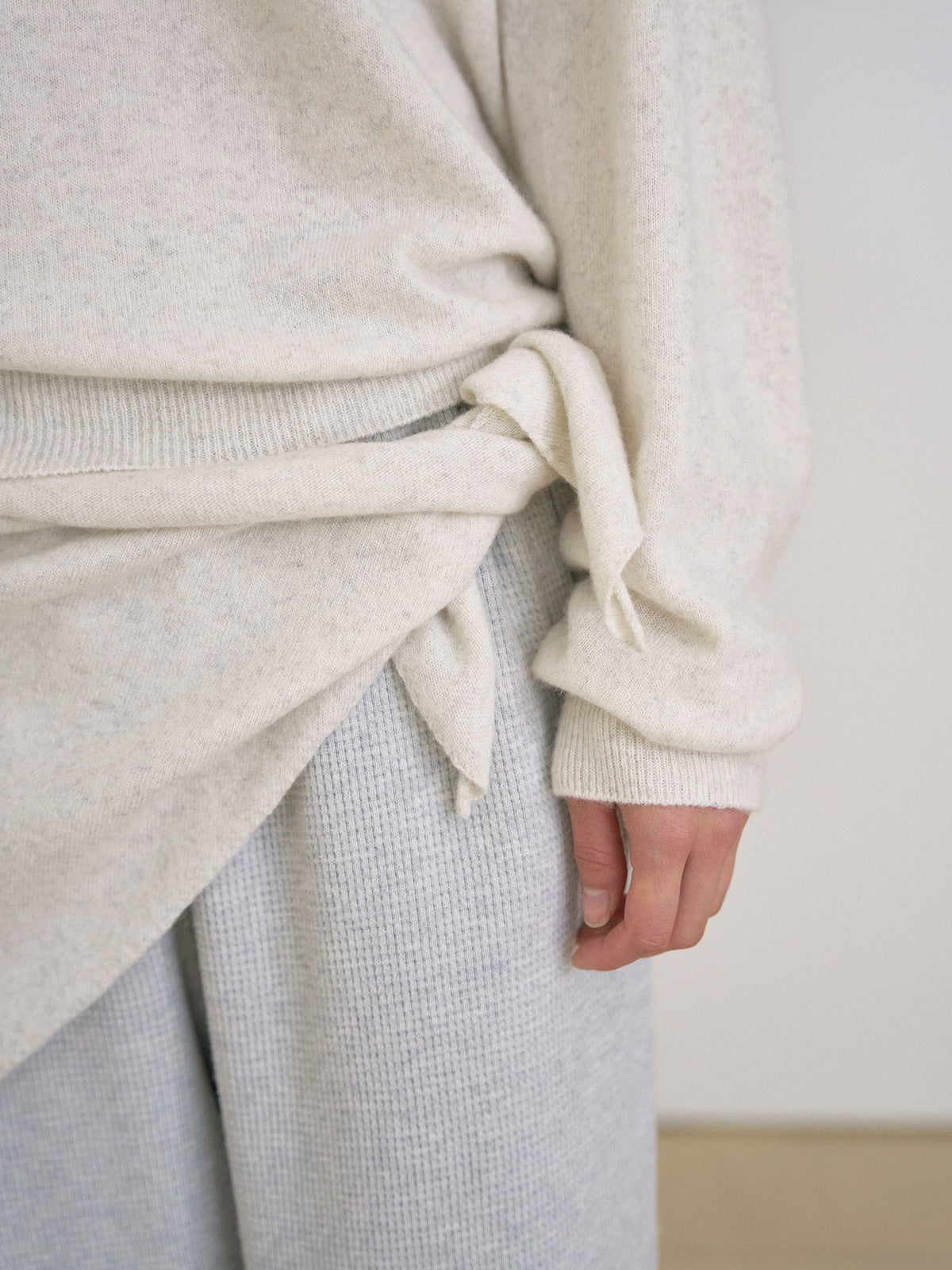 MARAN Triangle Scarf - Oatmeal 商品画像15/21