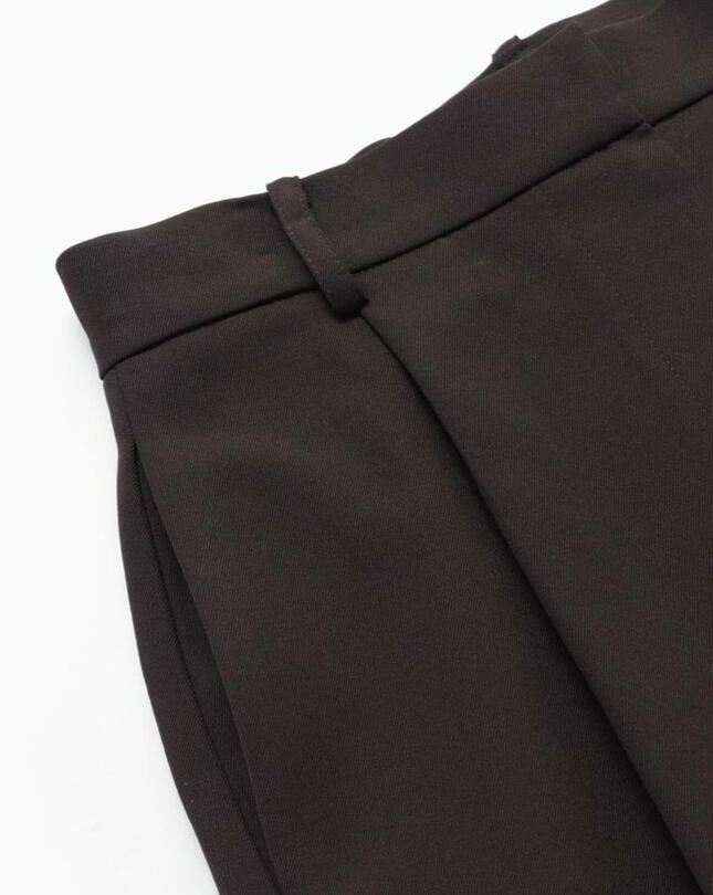 【MORE THAN YESTERDAY】 Pleated Straight Cut Trousers
