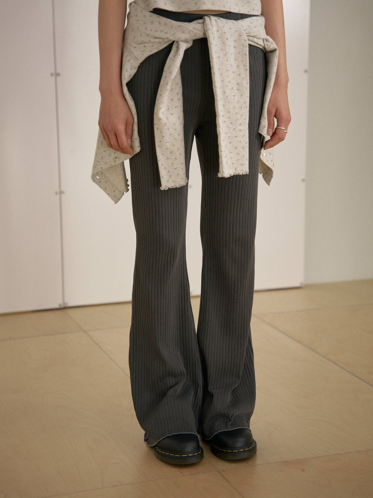 Pigment Flare Pants - Charcoal 6