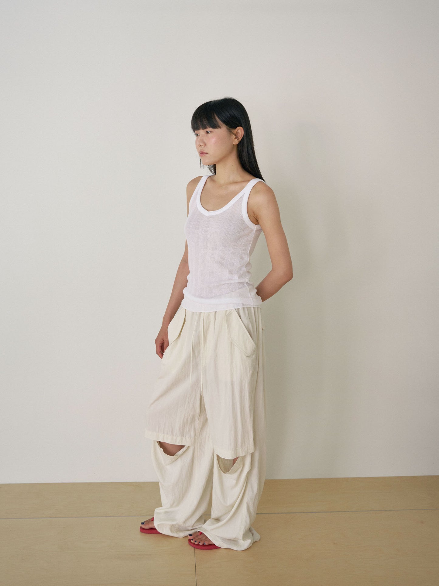 Summer V-neck Sleeveless - Ivory