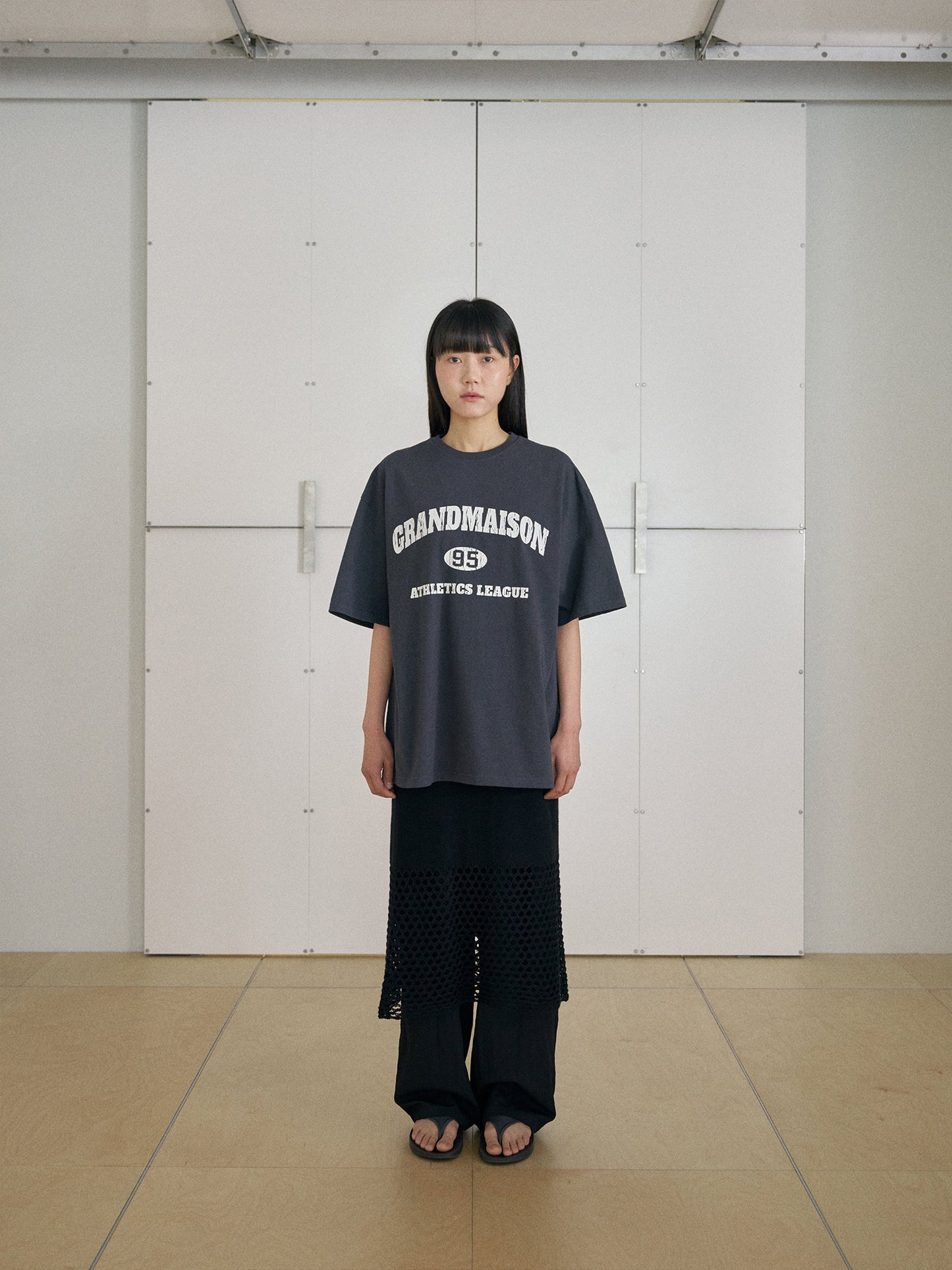 Crack Lettering Short Sleeve - Charcoal
