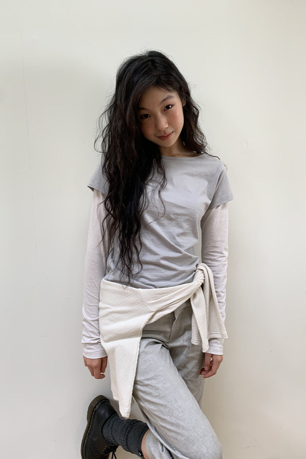 FLORAL LABEL LAYERED T-SHIRT, GRAY