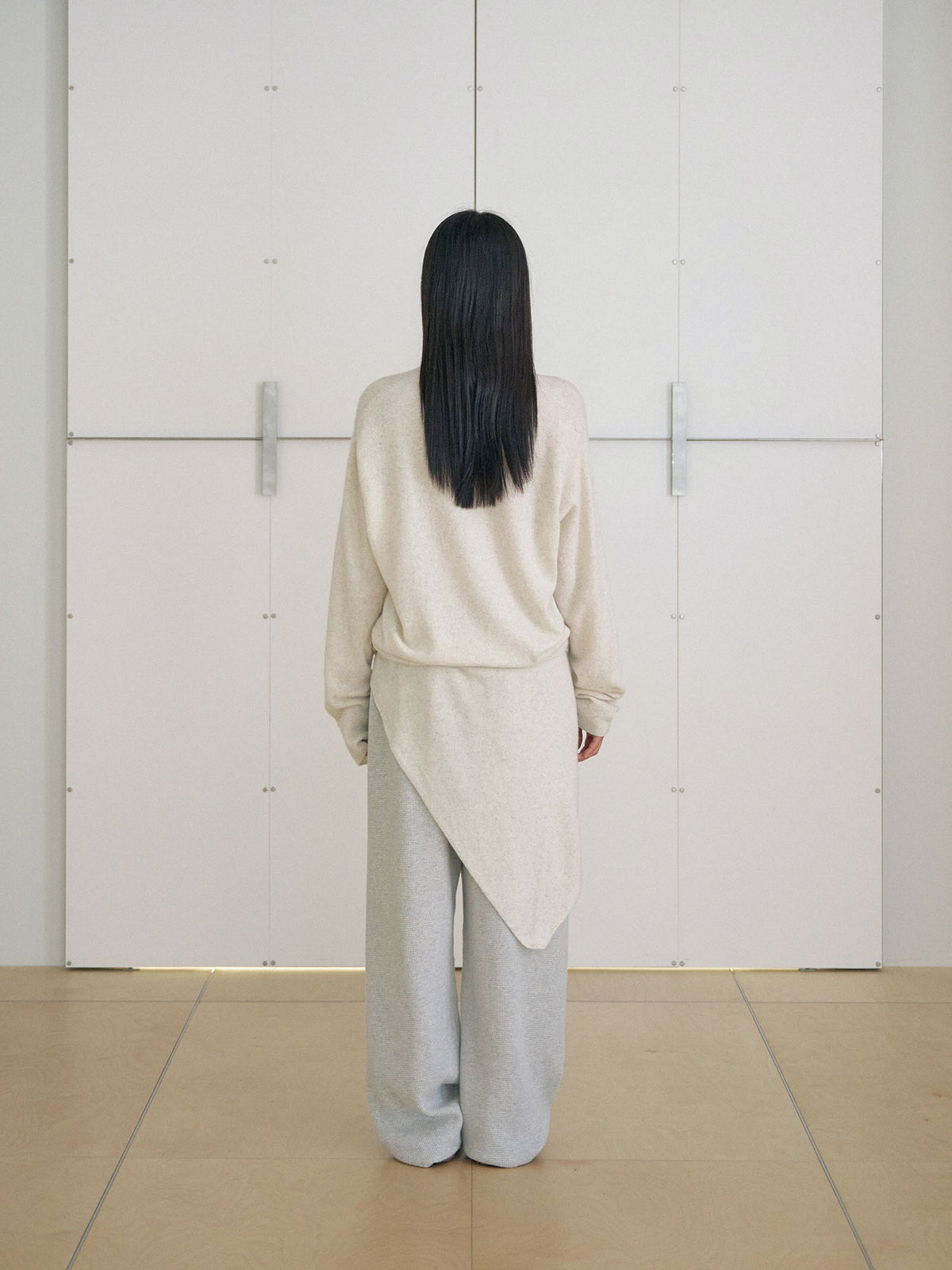 MARAN Triangle Scarf - Oatmeal 商品画像20/21