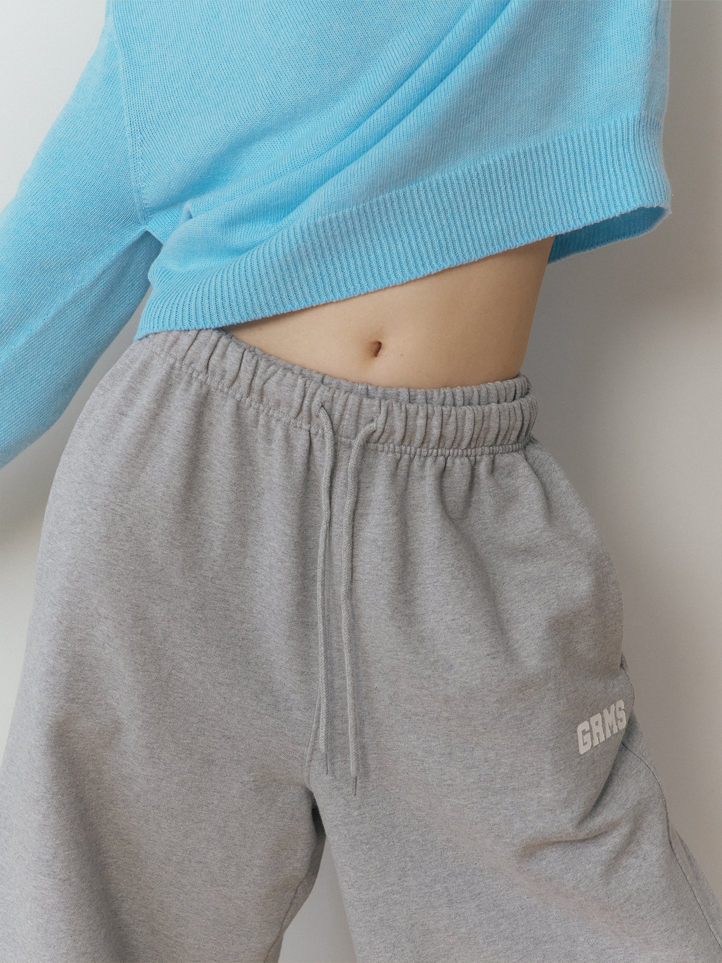 Cutoff Half Sweatpants - Gray