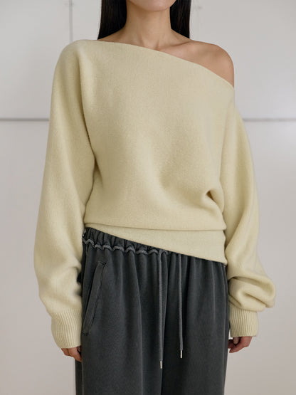 Flow Boat Neck Pullover - Pale Yellow 10
