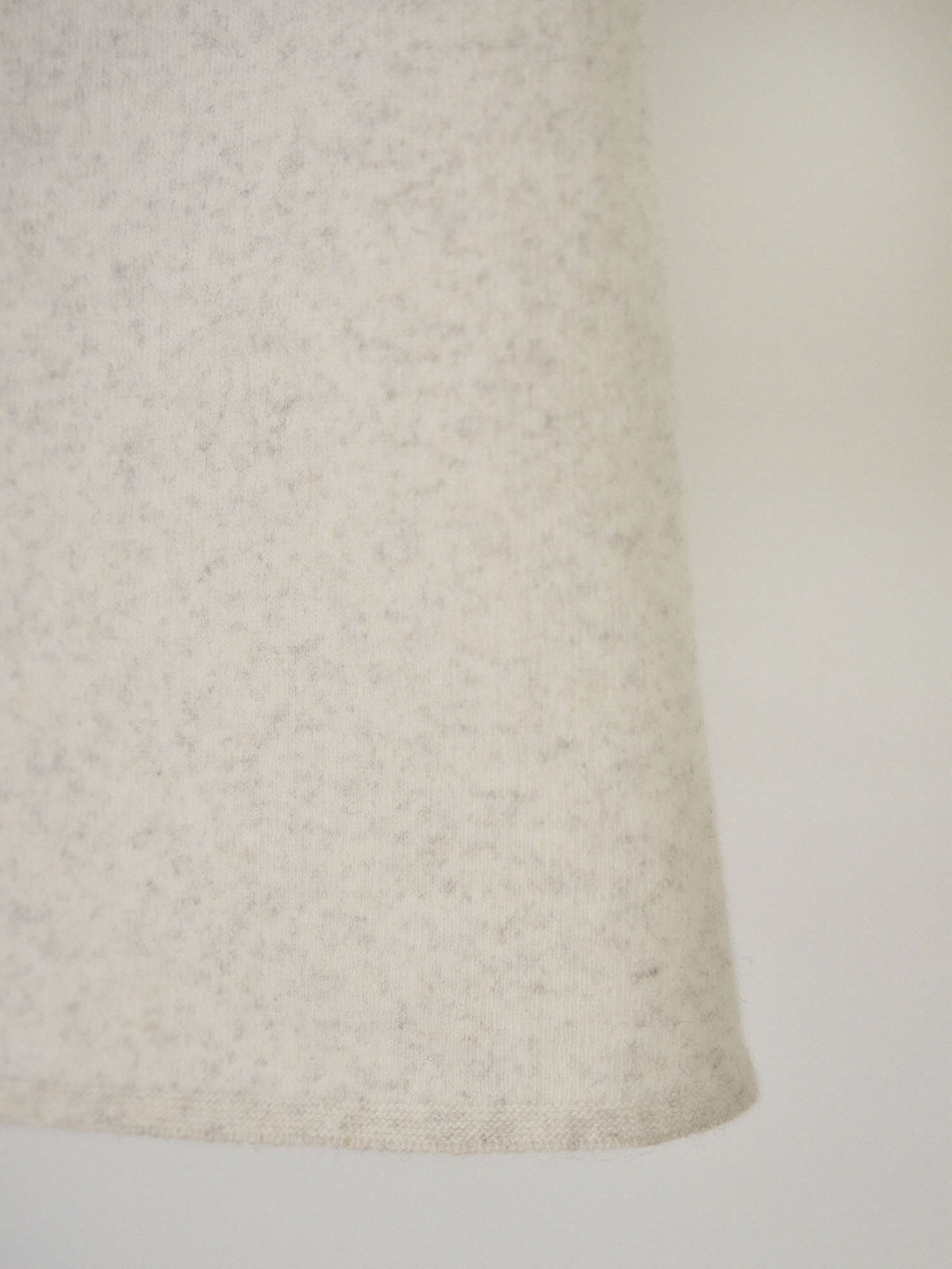 MARAN Cashmere Square Scarf - Oatmeal 商品画像19/21