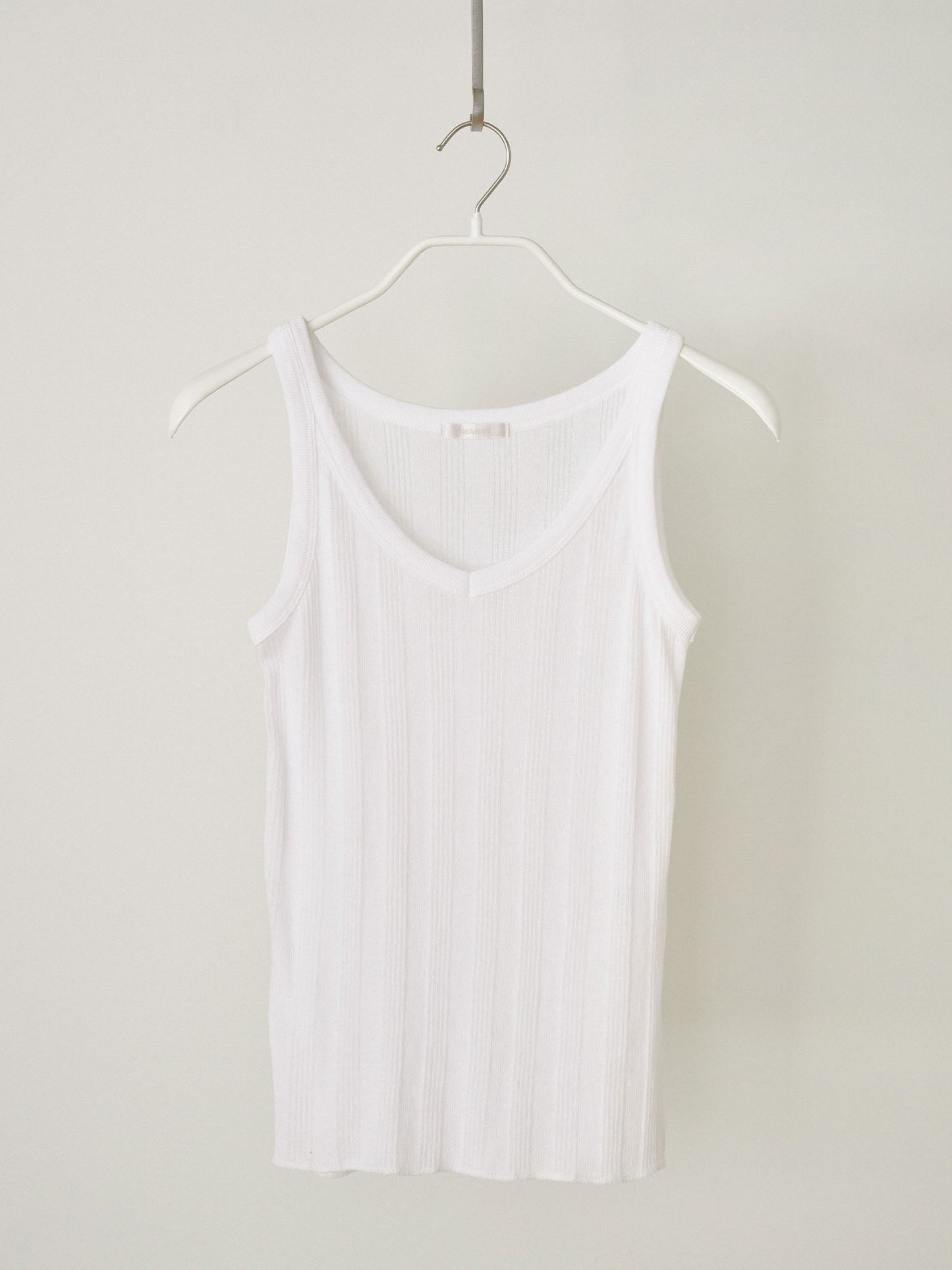 Summer V-neck Sleeveless - Ivory