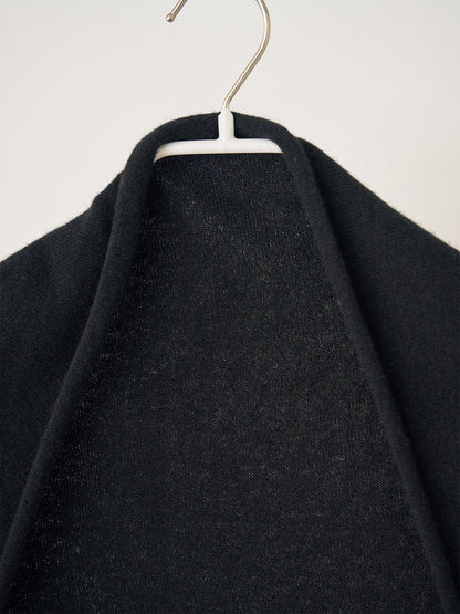 MARAN Triangle Scarf - Black 商品画像15/17
