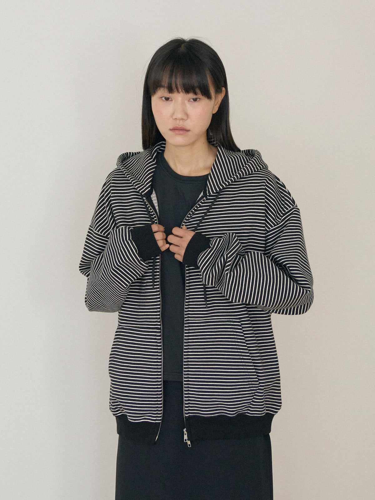 Stripe Hoodie Zip-up - Black 7