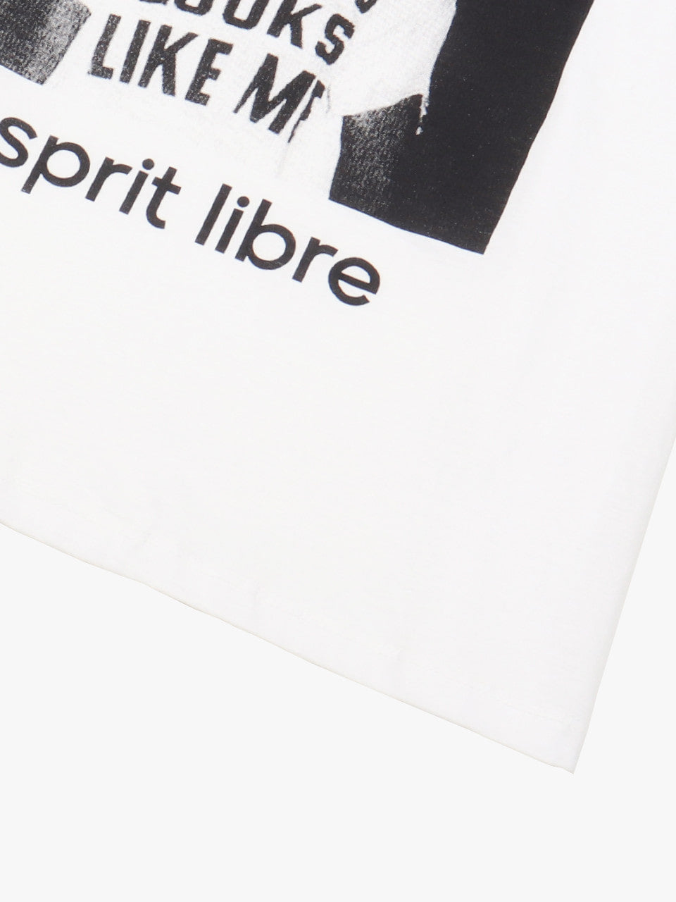 [A MA:DE 2026SS] Silhouette Blouse (2color)