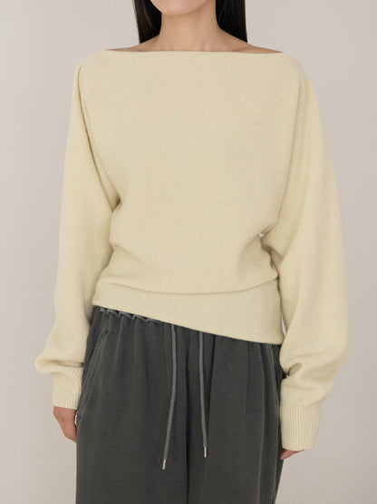 Flow Boat Neck Pullover - Pale Yellow 9