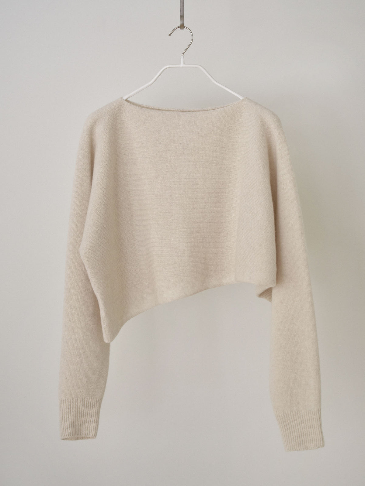 MARAN Unbalanced Boat Neck Pullover - Oatmeal 商品画像16/19