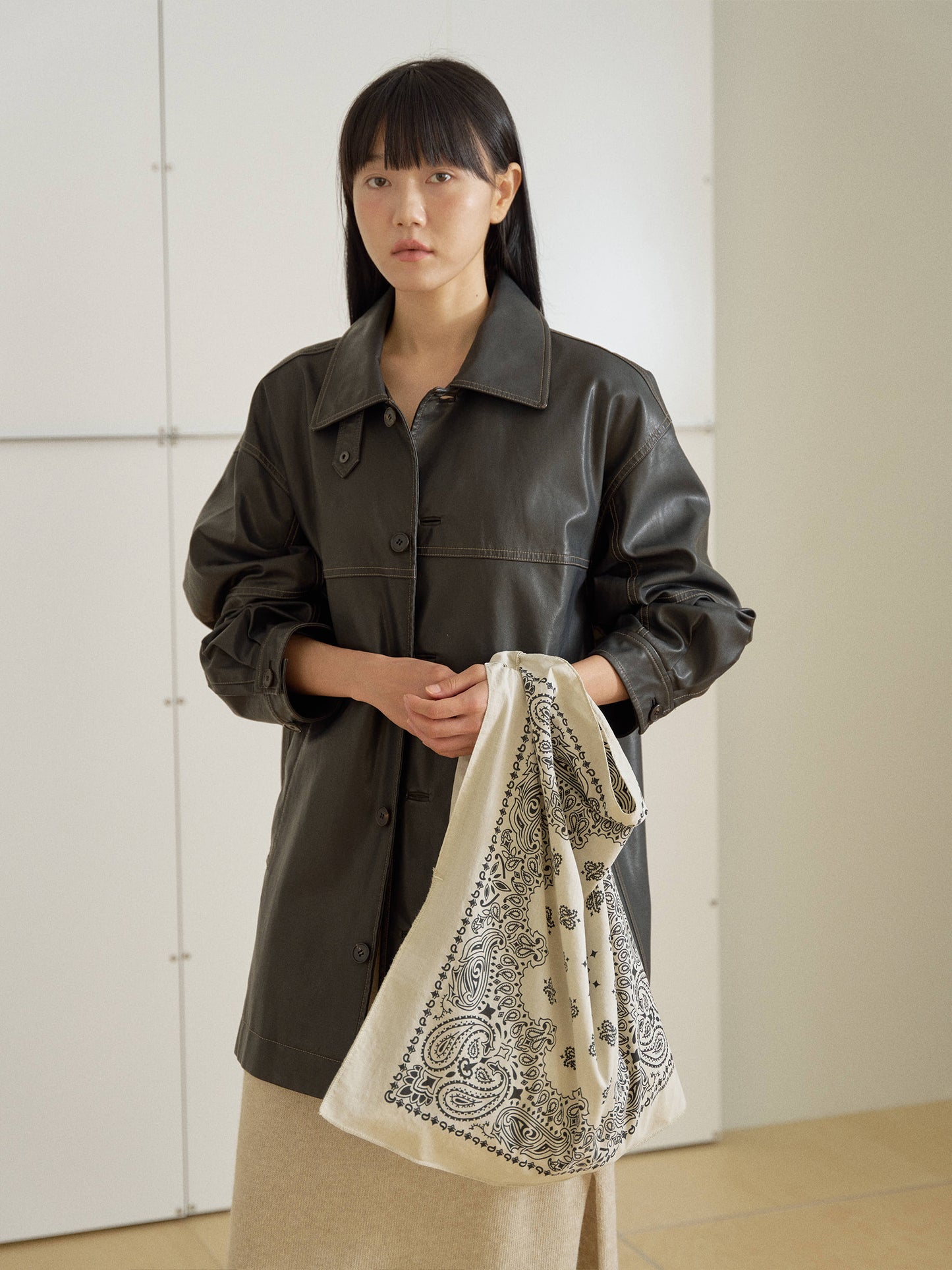 Pigment Square Bag - Beige