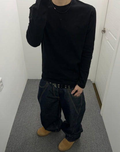 Standard U-Neck Long Sleeve Tee