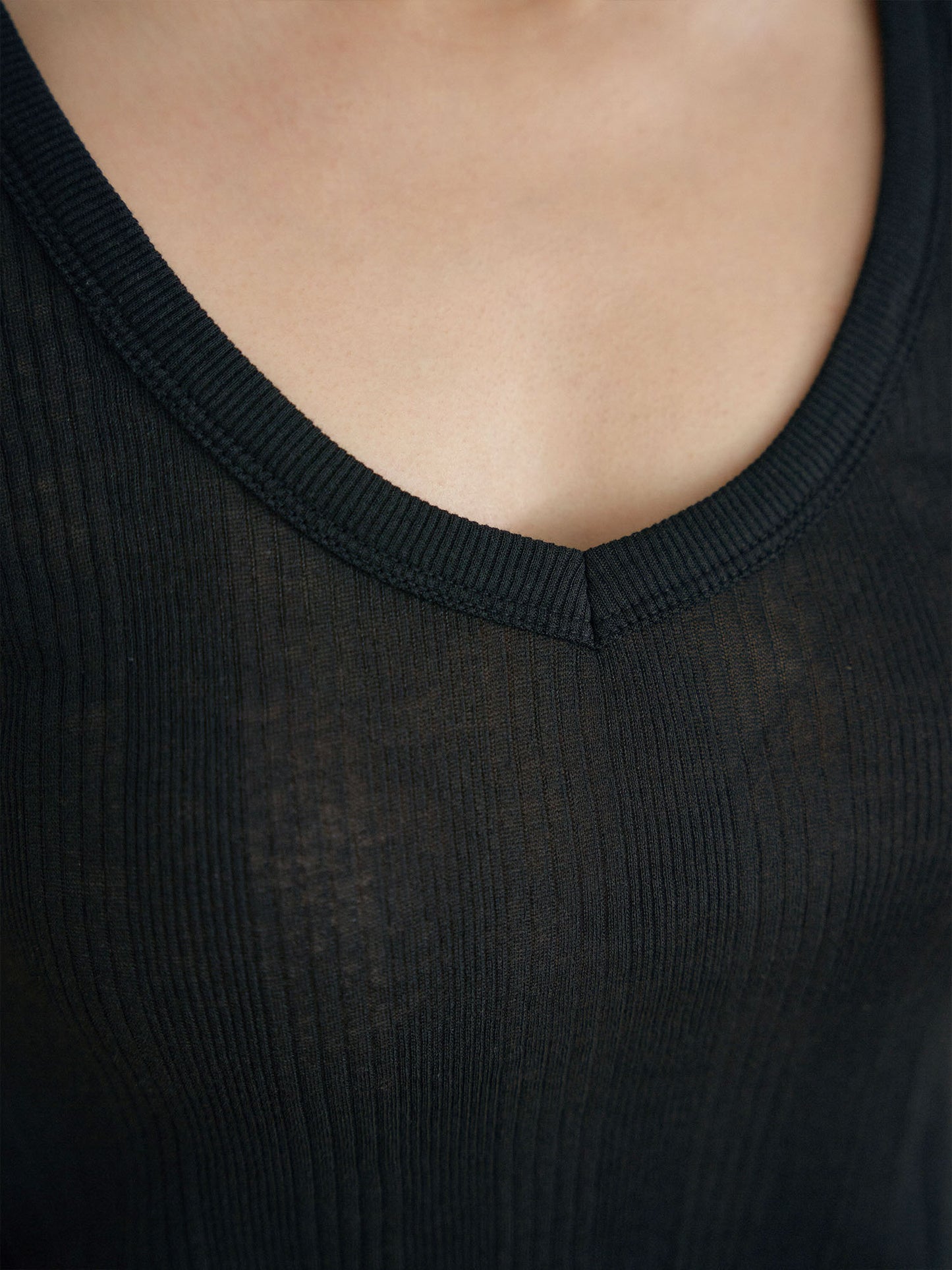 Summer V-neck Sleeveless - Black