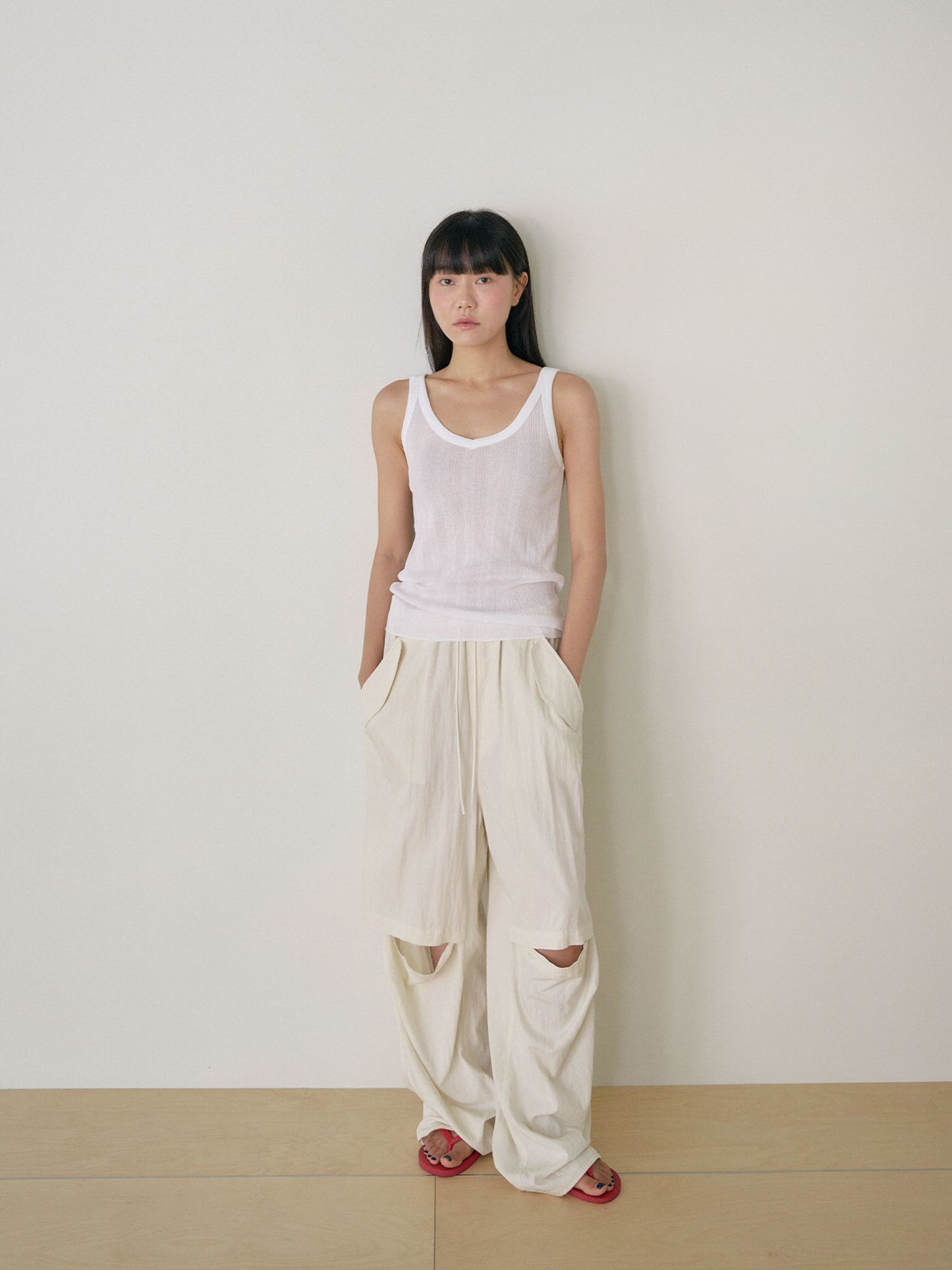Summer V-neck Sleeveless - Ivory