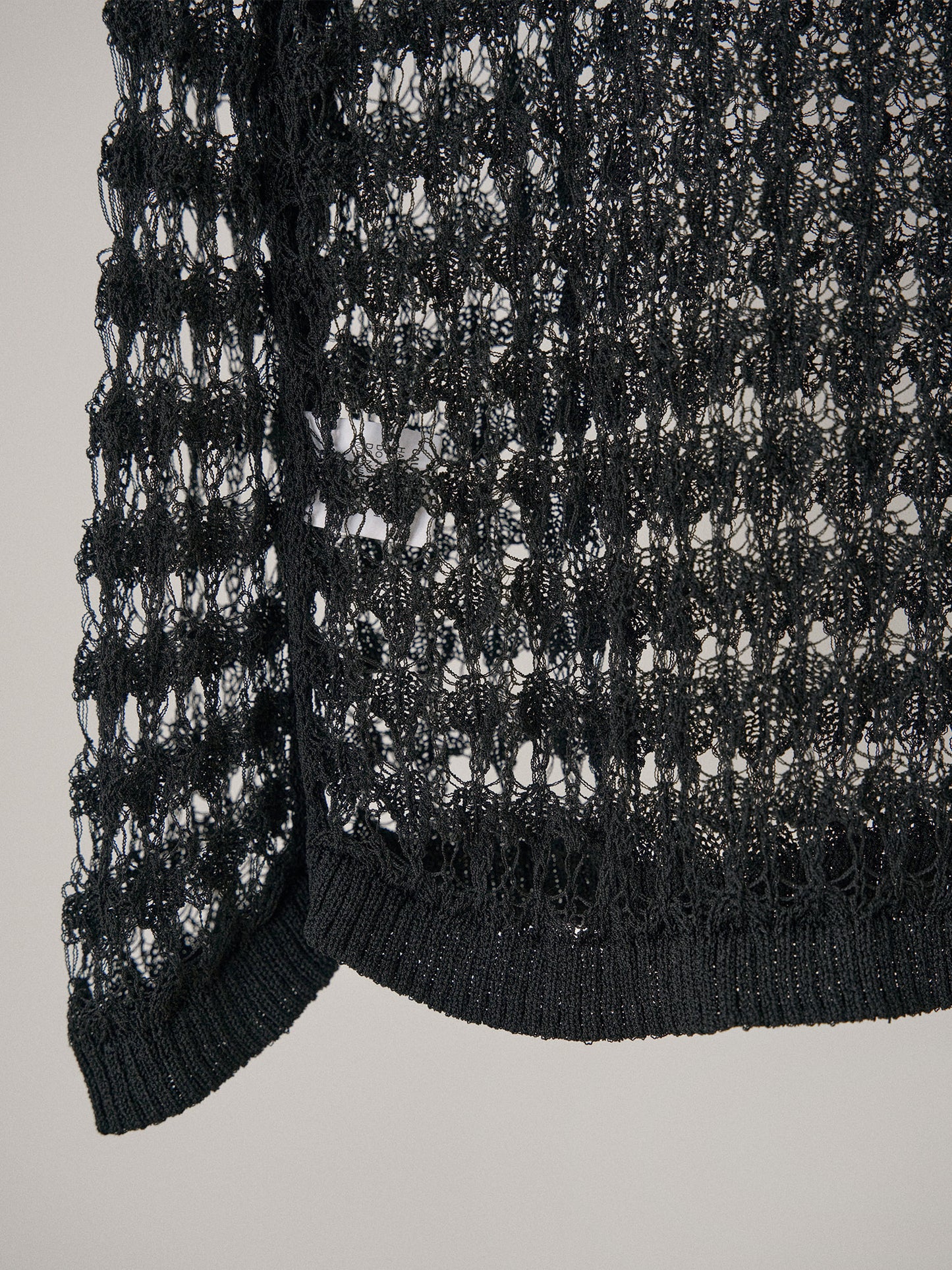 Net Round Pullover - Black