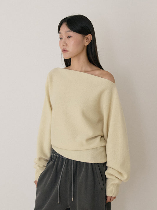 Flow Boat Neck Pullover - Pale Yellow 3
