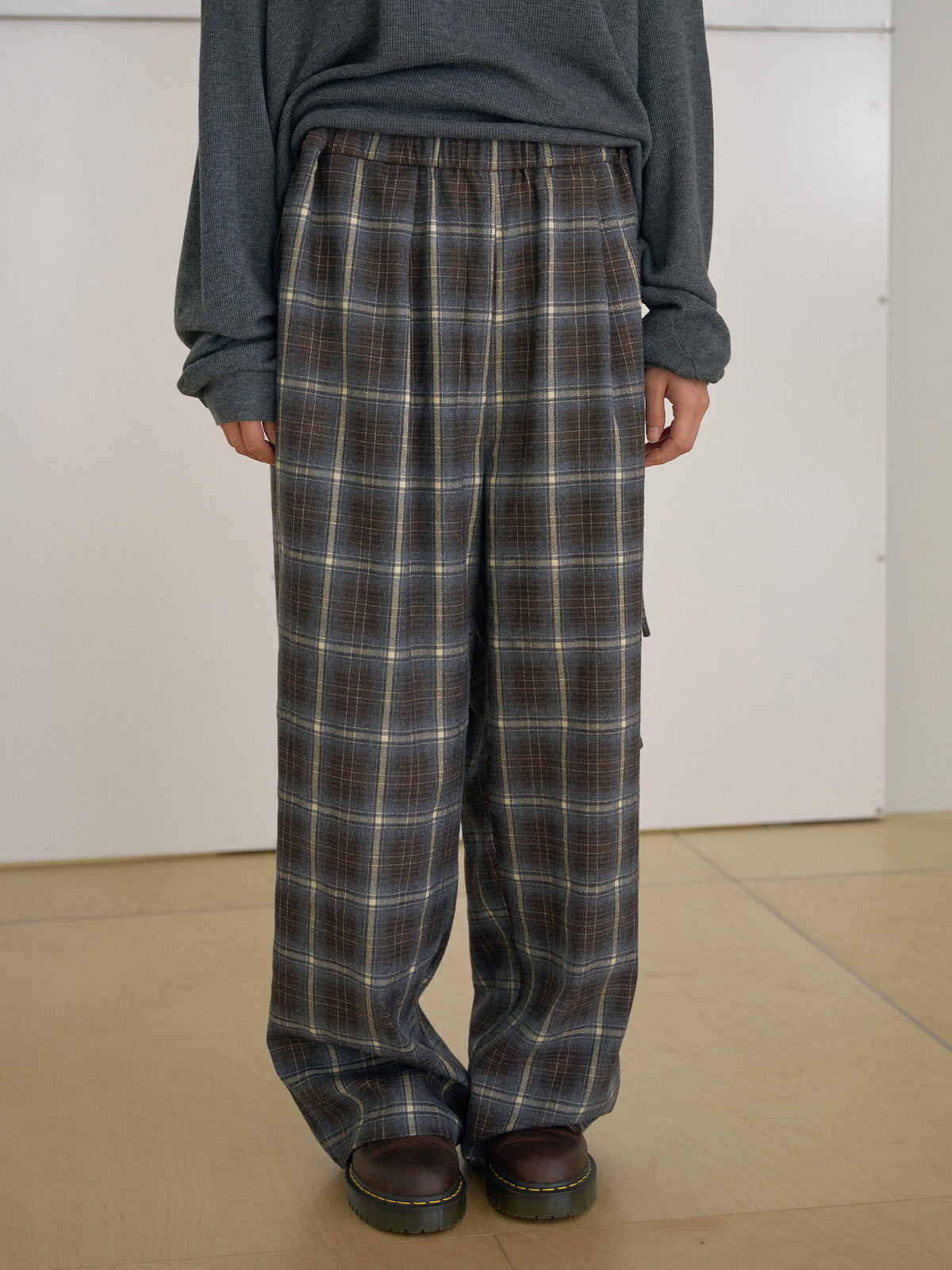 MARAN Side String Check Pants - Khaki 商品画像18/21