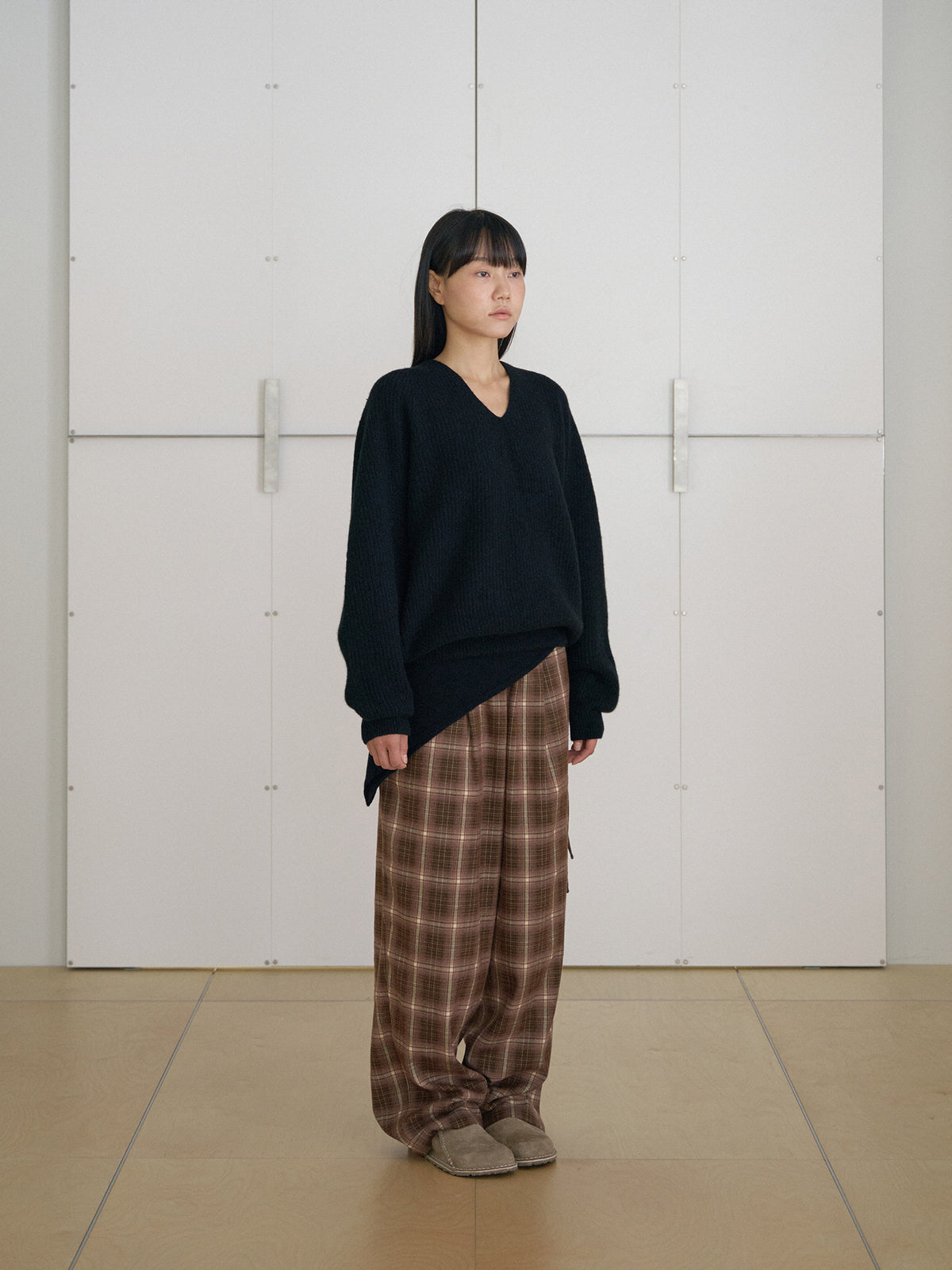 MARAN Cashmere Square Scarf - Black 商品画像13/17