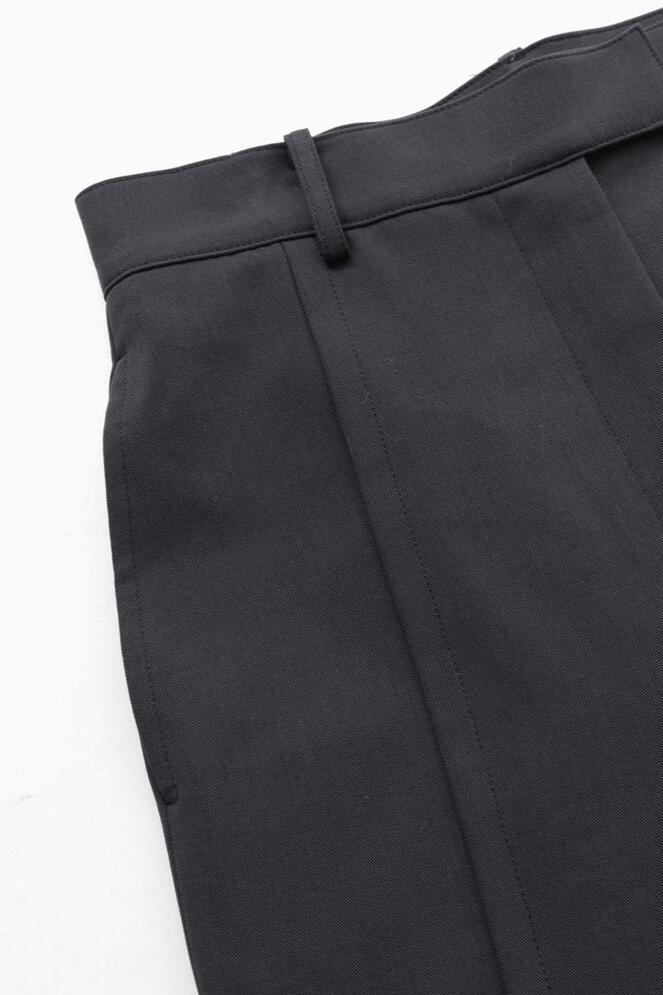 【MORE THAN YESTERDAY】Pintuck Line Wide-leg Trousers