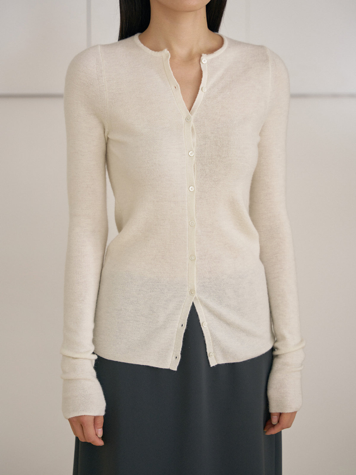 Alpaca Button Cardigan - Ivory 10