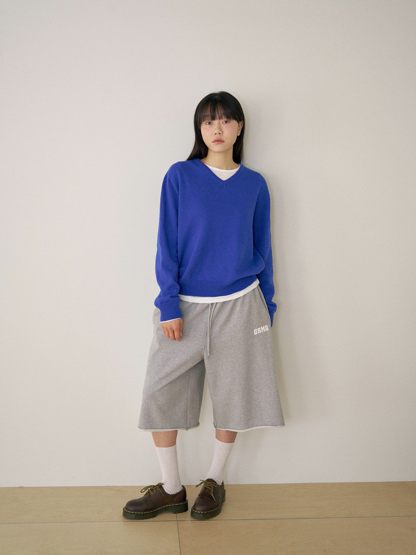 Cutoff Half Sweatpants - Gray