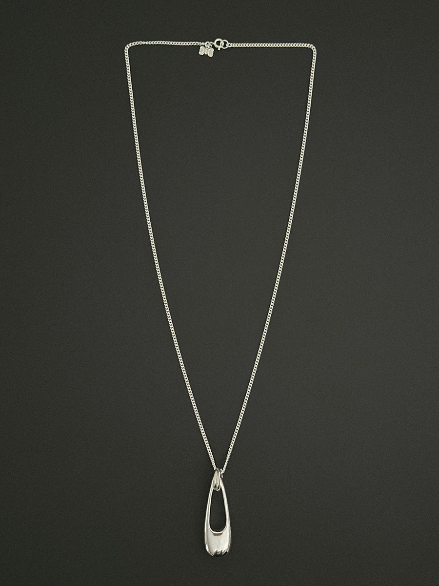 Baguette necklace