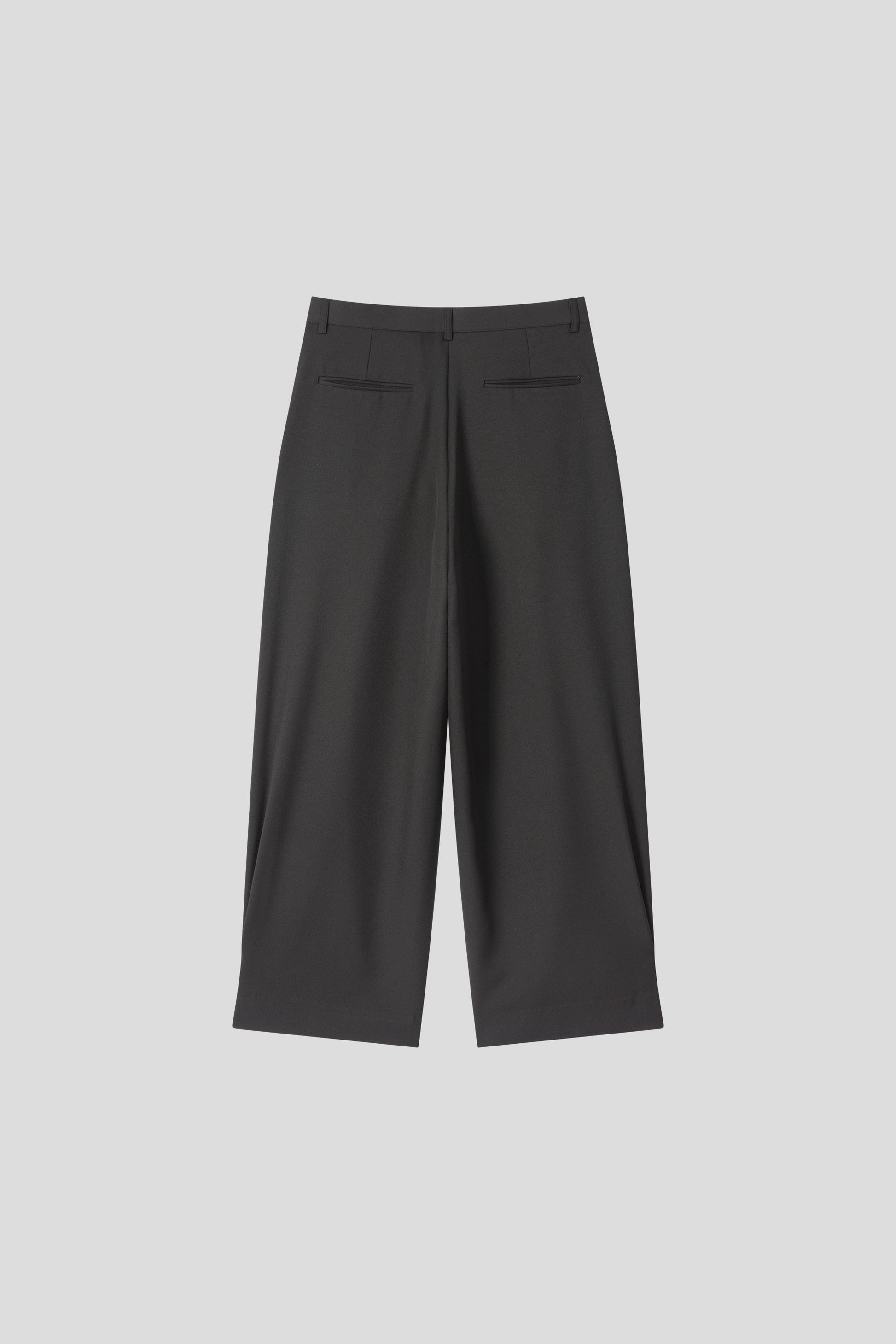 Two-Tuck Wide Slacks BLACK