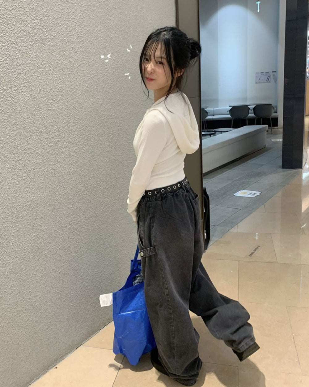 Strap-Detail Wide Jeans