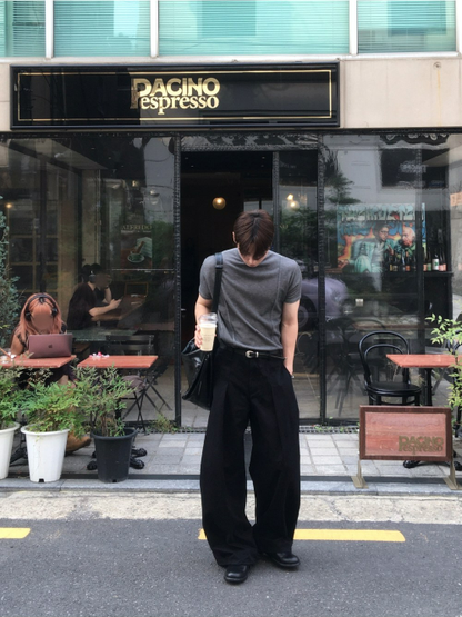Curved Balloon Wide Pants