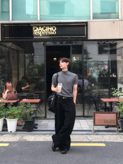 Curved Balloon Wide Pants