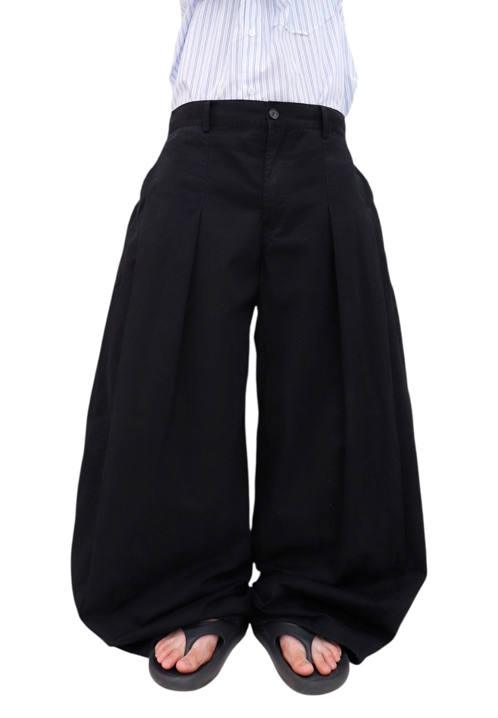 Curved Balloon Wide Pants