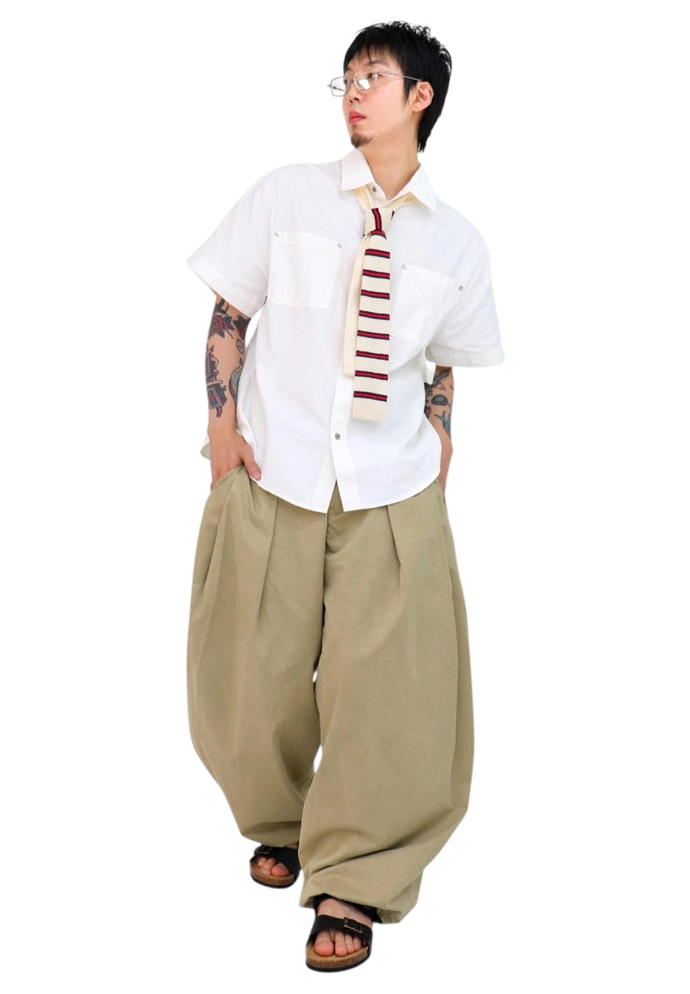 Curved Balloon Wide Pants